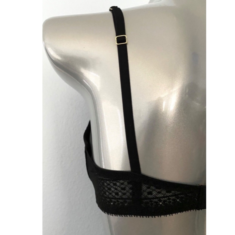 Victorias Secret Nwt Incredible by VS Lightly Lined Lace Plunge Black Bra - Picture 3 of 4